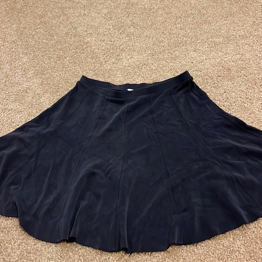 NWT Silence + Noise skirt Sz M